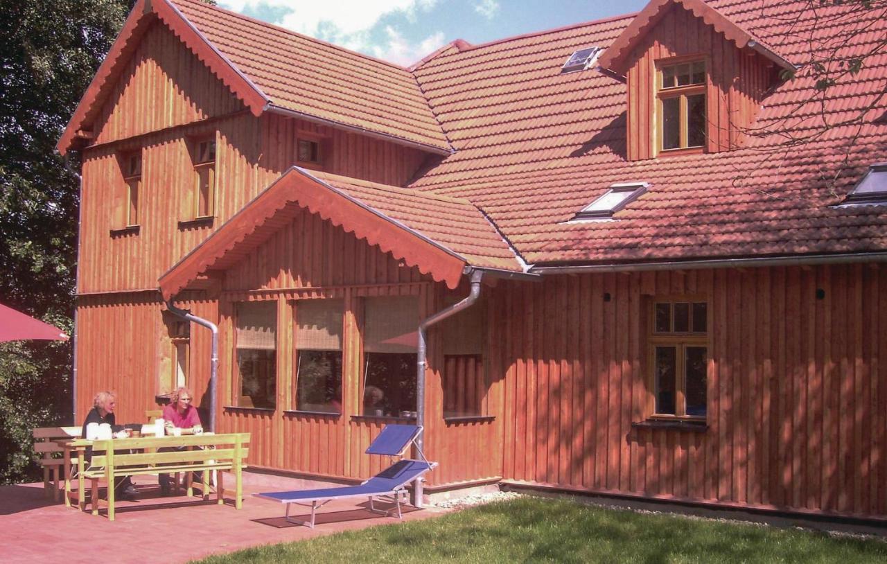 Stunning Home In Dautphetal With Kitchen Amelose Экстерьер фото